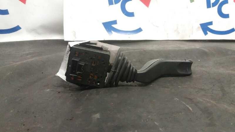 Commodo d'essuie glaces OPEL CORSA C Comfort Essence - 1