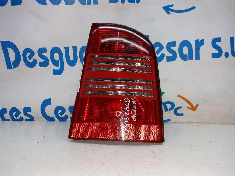 Fanale posteriore principale destro (luci) SKODA OCTAVIA COMBI (1U5) 1.9 TDI SLX Diésel - 1