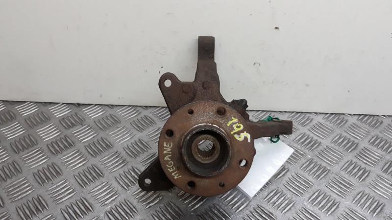 Fusee avant gauche RENAULT MEGANE I FASE 2 BERLINA (BA0) 1.6 16 V RT Essence - 1