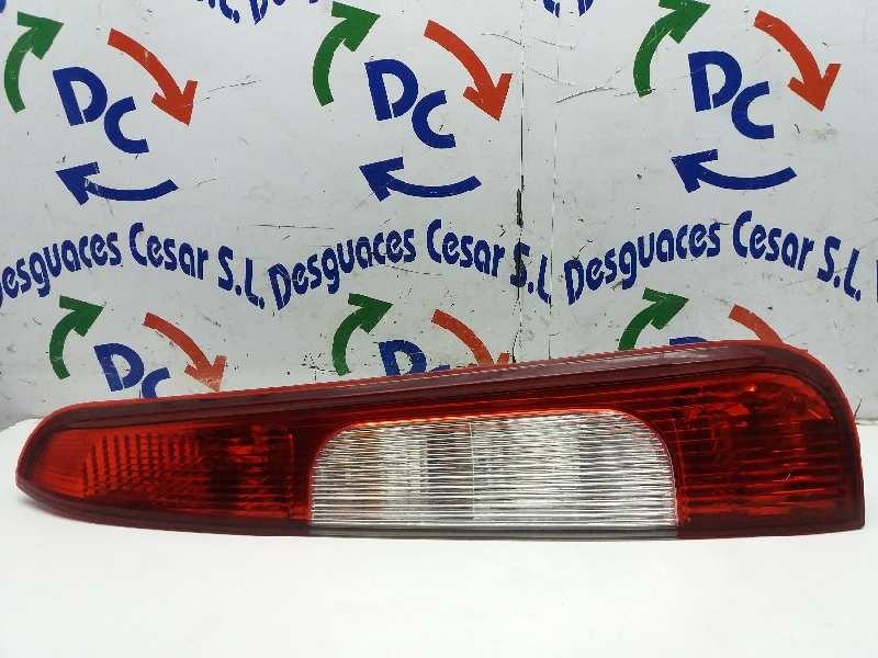 Feu arriere principal droit (feux) FORD FOCUS C-MAX (CAP) Trend Diesel - 1