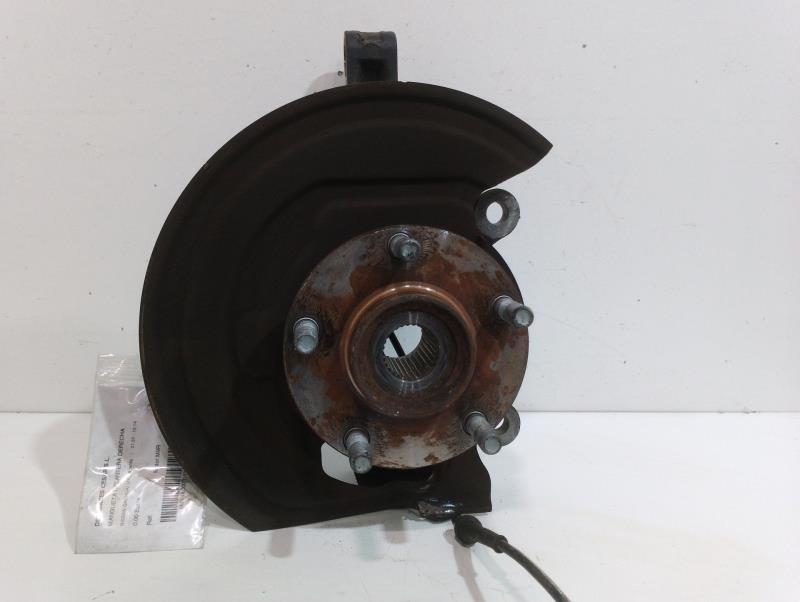 Fusee avant droit NISSAN QASHQAI (J10) Acenta Diesel - 1