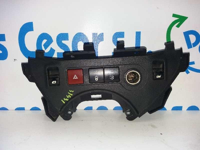 Bouton de warning PEUGEOT PARTNER KOMBI Confort Diesel - 1