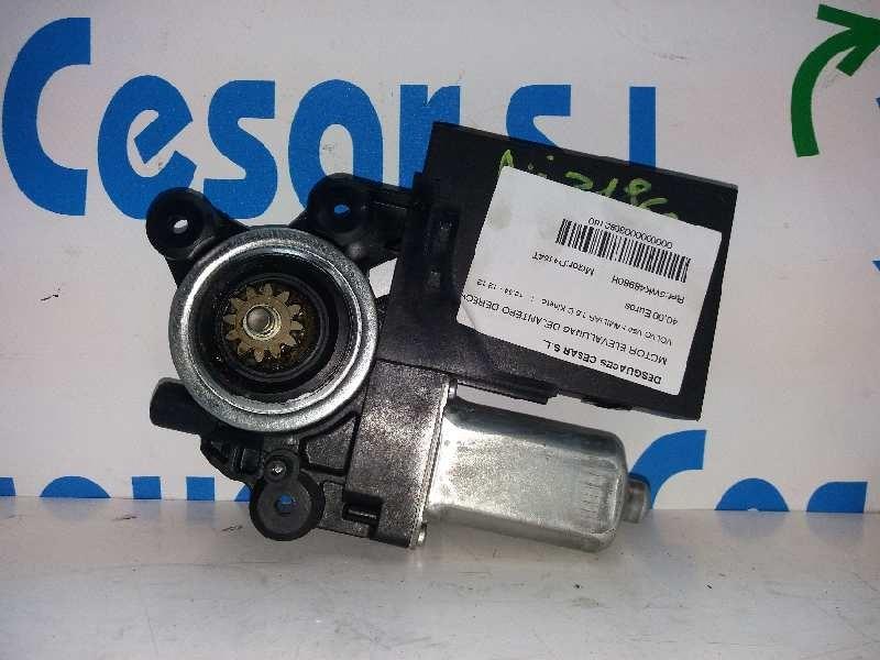 Motore alzacristalli anteriore destro VOLVO V50 FAMILIAR 1.6 D Kinetic Diésel - 1