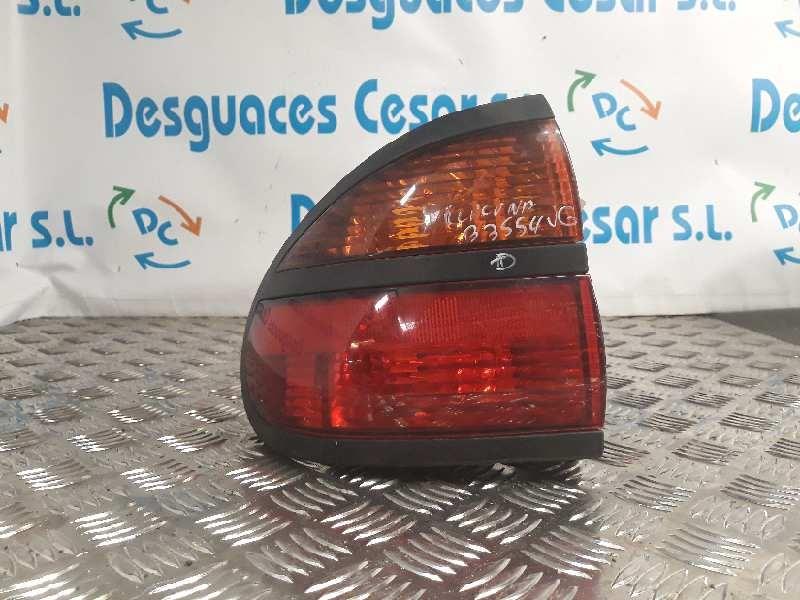 Fanale posteriore principale destro (luci) RENAULT LAGUNA (B56) 1.8 16V RT Gasolina - 1