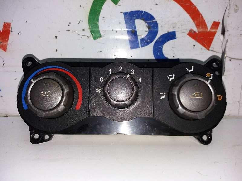 Commande chauffage HYUNDAI MATRIX (FC) 1.5 CRDi GLS Diesel - 1