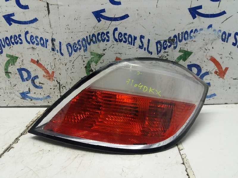 Fanale posteriore principale destro (luci) OPEL ASTRA H BERLINA Cosmo Diésel - 1
