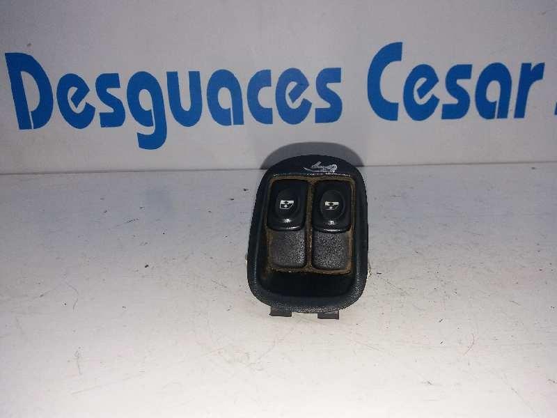 Interruttore lavacristalli anteriore sinistro RENAULT MEGANE I SCENIC (JA0) 1.9 D Kaleido Diésel - 1