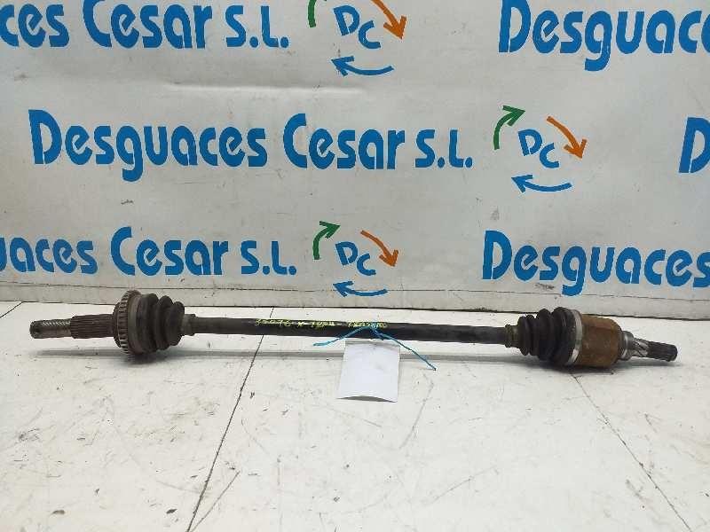 Giunto cardanico posteriore destro (trasmissione) NISSAN X-TRAIL (T30) Comfort Diésel - 1
