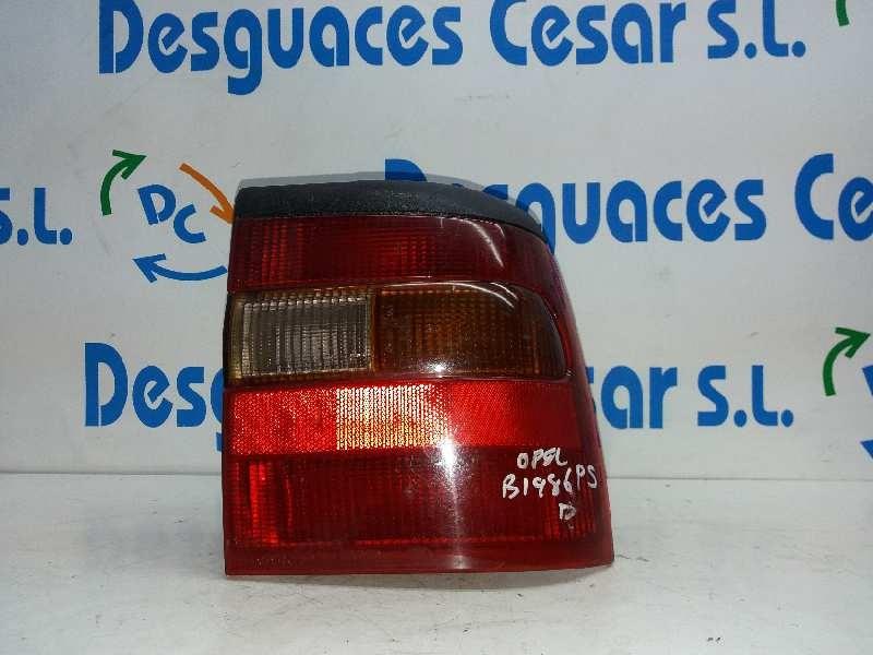 Feu arriere principal droit (feux) AUDI A6 BERLINA (4B2) 2.5 TDI Diesel - 1