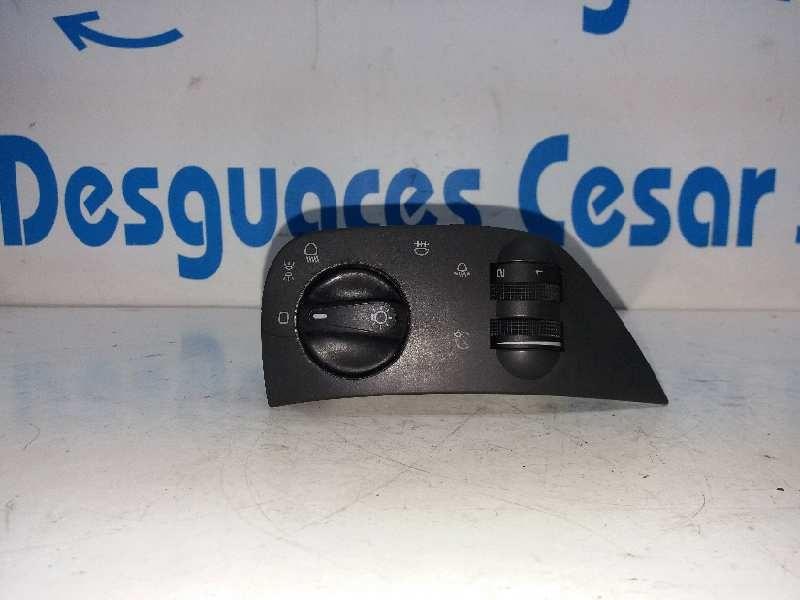 Commodo phare VOLKSWAGEN POLO BERLINA (6N1) Air Essence - 1