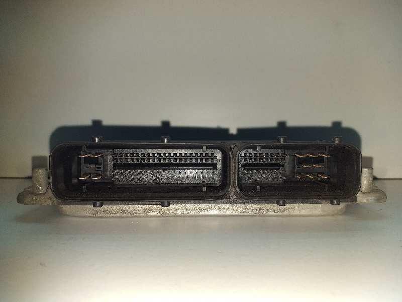 Calculateur moteur AUDI A3 (8L) 1.9 TDI Ambiente Diesel - 1