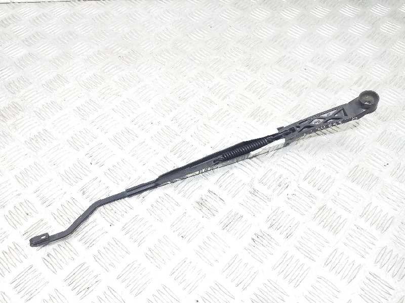 Braccio tergicristallo anteriore destro LEXUS IS200 (GXE10) 2.0 Gasolina - 1