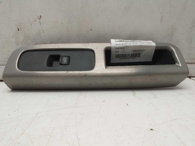 Interruttore lavacristalli anteriore destro VOLVO V50 FAMILIAR 2.0 D Momentum Diésel - 1