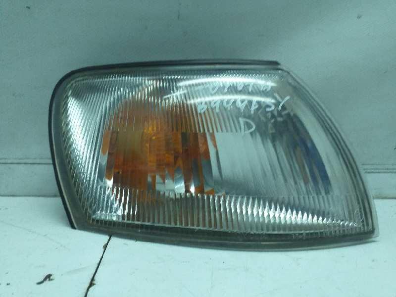 Gruppo ottico anteriore secondario destro (luci)(freccia) TOYOTA CARINA (T19) 2.0 Berlina Gasolina - 1