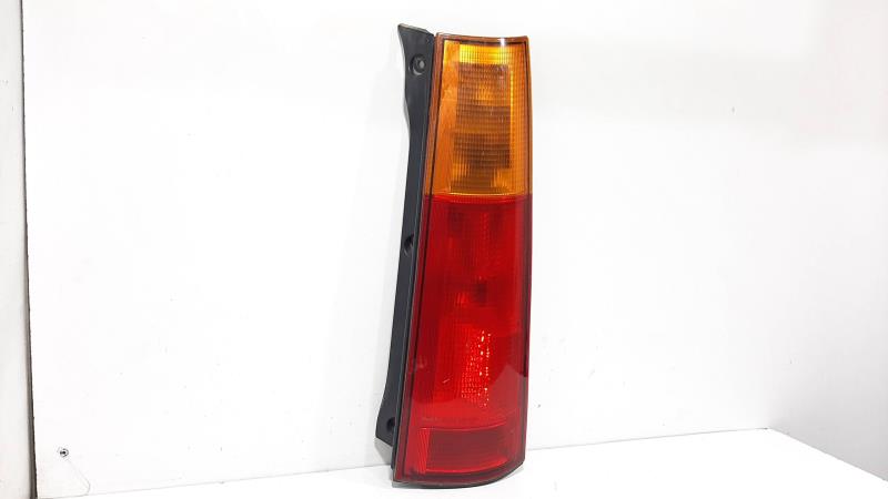 Fanale posteriore principale destro (luci) HONDA CR-V (RD1/3) Básico Gasolina - 1