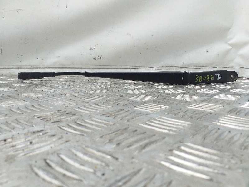Braccio tergicristallo anteriore sinistro VOLVO XC90 D5 Diésel - 1