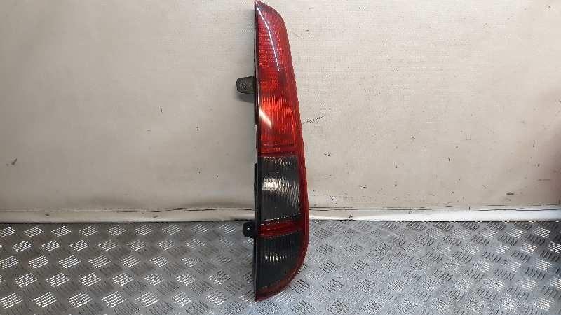 Feu arriere principal droit (feux) FORD FOCUS BERLINA (CAP) Ghia Essence - 1