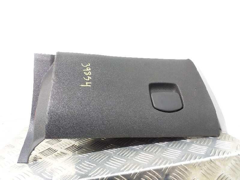 Boite a gants FORD FOCUS BERLINA (CAK) Ambiente Diesel - 1