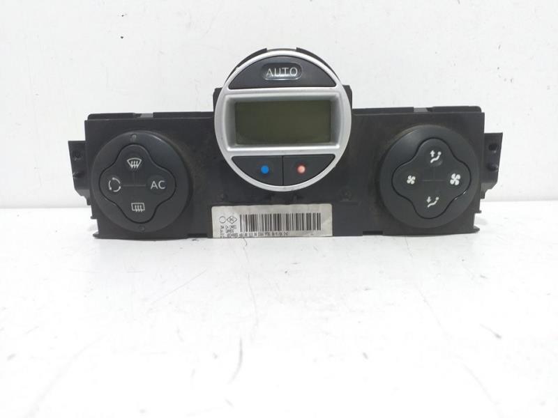 Commande chauffage RENAULT SCENIC II Grand Confort Authentique Diesel - 1