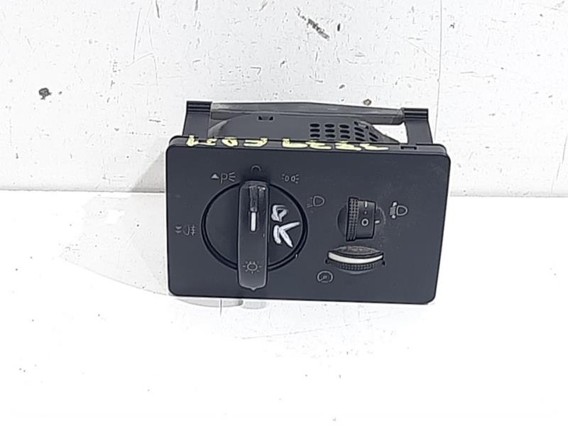 Commodo phare FORD FOCUS BERLINA (CAP) Ghia Diesel - 1