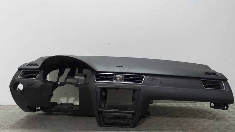 Tableau de bord SKODA RAPID Active Diesel - 1