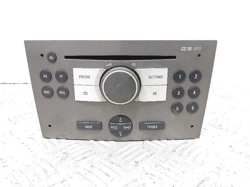 Autorradio original OPEL ASTRA GTC Cosmo Diésel - 1