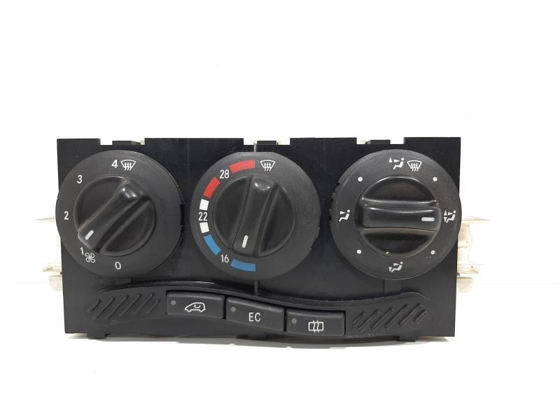 Commande chauffage MERCEDES-BENZ CLASE A (W168) 140 Essence - 1