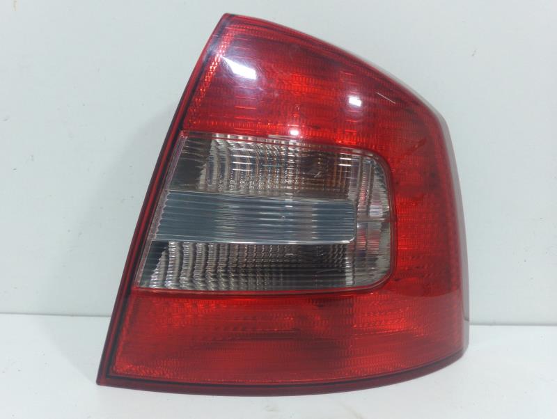 Fanale posteriore principale destro (luci) SKODA OCTAVIA BERLINA (1Z3) Family Diésel - 1