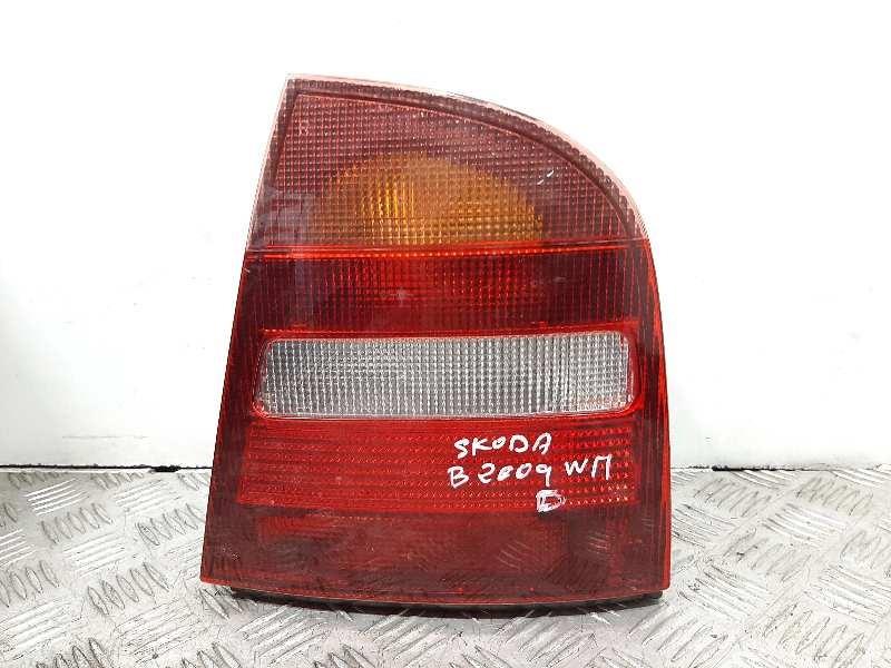 Fanale posteriore principale destro (luci) SKODA OCTAVIA BERLINA (1U2) 1.9 TDI GLX Diésel - 1