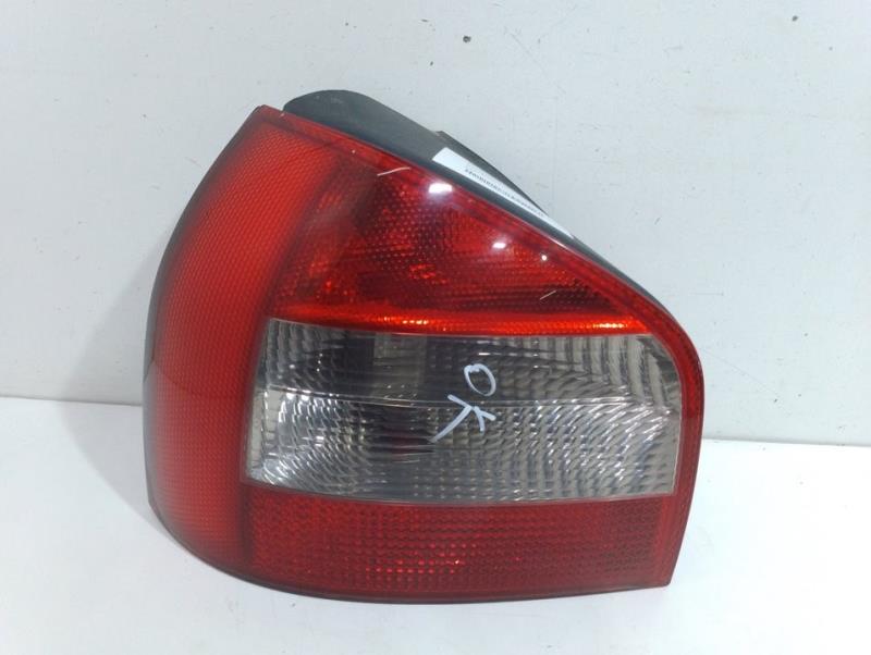 Feu arriere principal gauche (feux) AUDI A3 (8L) 1.9 TDI Ambiente Diesel - 1