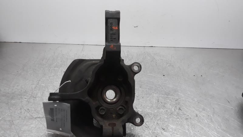 Fusee avant gauche RENAULT MEGANE I BERLINA HATCHBACK (BA0) 1.6e Alize Essence - 1