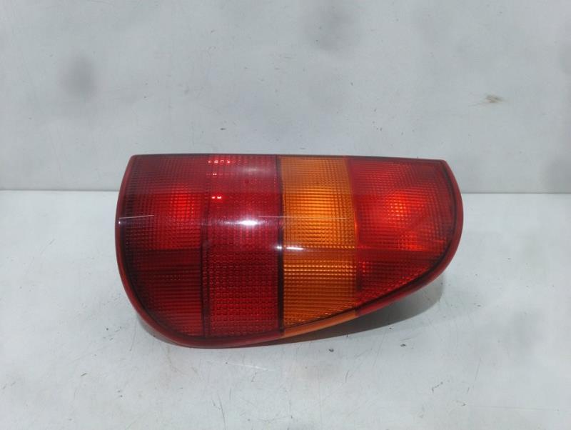 Fanale posteriore principale destro (luci) SEAT INCA (6K9) 1.9 D Van Diésel - 1