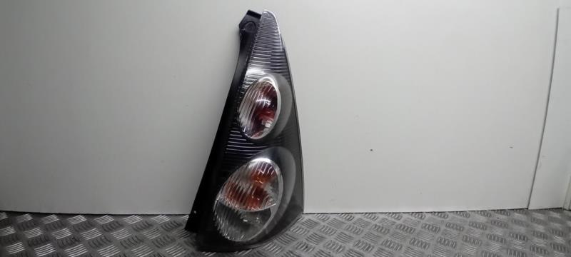Fanale posteriore principale destro (luci) CITROËN C1 Audace Gasolina - 1