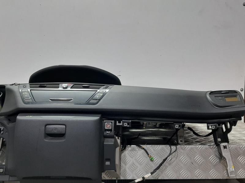 Tableau de bord CITROËN C4 PICASSO Exclusive Plus Diesel - 1