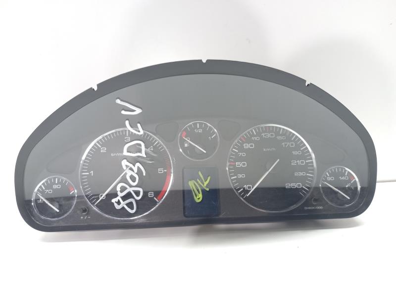 Compteur PEUGEOT 407 ST Confort Essence - 1