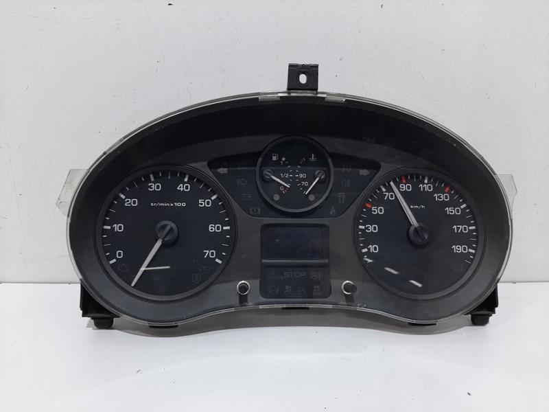 Compteur CITROËN BERLINGO XTR 1,6 HDi 92 Diesel - 1