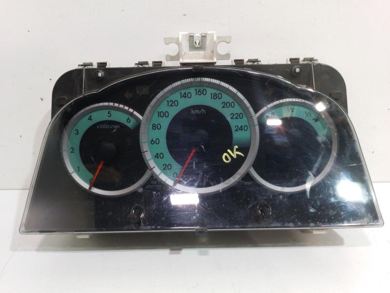 Compteur TOYOTA COROLLA VERSO (R1) 2,2 D-4D Sport Diesel - 1