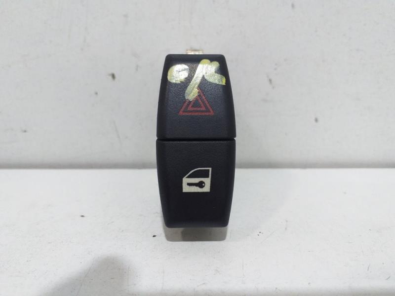 Bouton de warning BMW SERIE 5 BERLINA (E60) 530d Diesel - 1