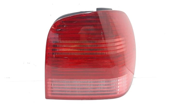 Fanale posteriore principale destro (luci) VOLKSWAGEN POLO BERLINA (6N2) Trendline Gasolina - 1