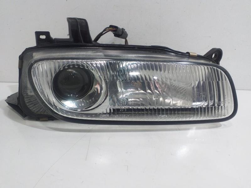 Gruppo ottico anteriore principale destro (luci)(faro) MAZDA 323 BERLINA C/F/S (BA) 1.5 C Gasolina - 1