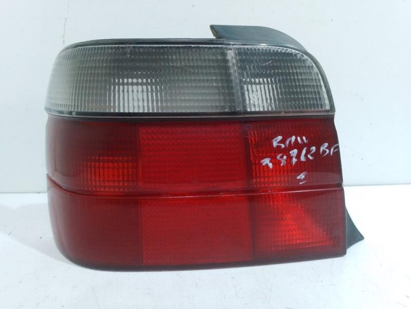 Fanale posteriore principale sinistro (luci) BMW SERIE 3 BERLINA (E36) 318tds Comfort Edition Diésel - 1