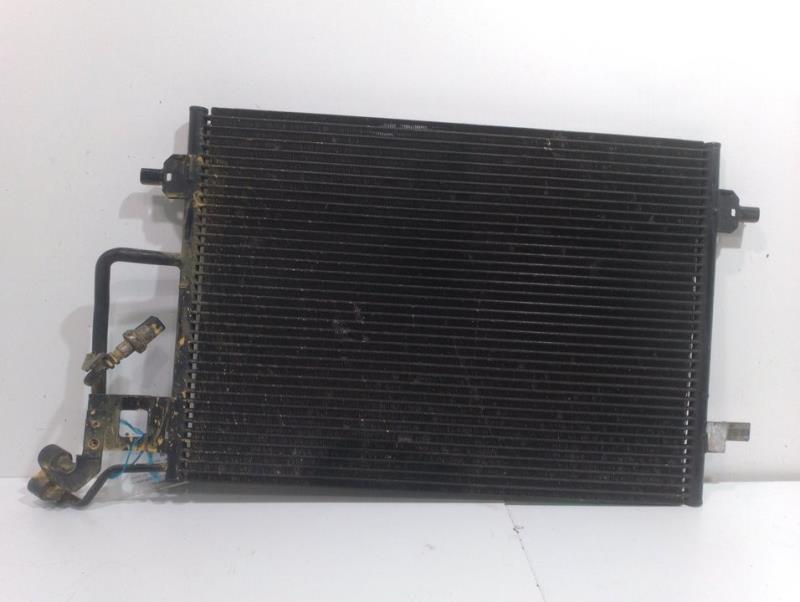 Condensatore clima VOLKSWAGEN PASSAT BERLINA (3B3) Comfortline Diésel - 1