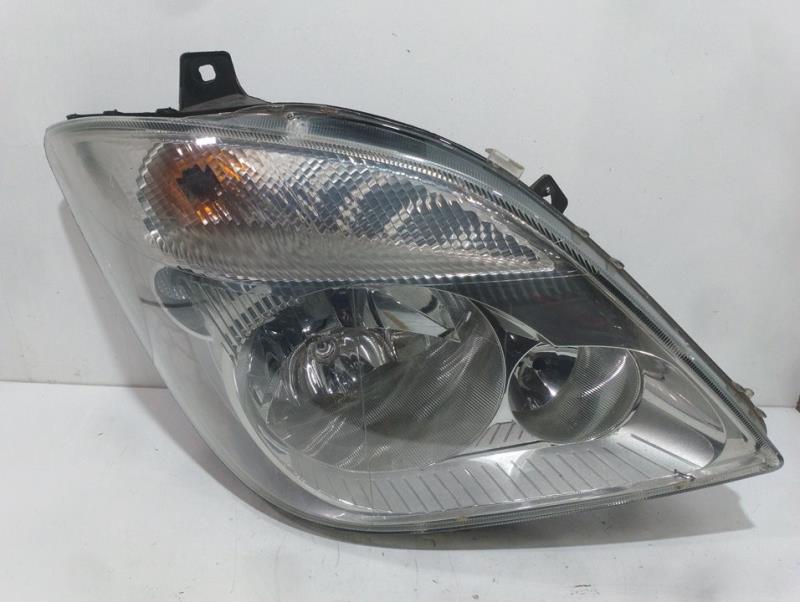 Gruppo ottico anteriore principale destro (luci)(faro) MERCEDES-BENZ SPRINTERII CAJA CERRADA (DESDE 01.06) 635) Gasolina - 1