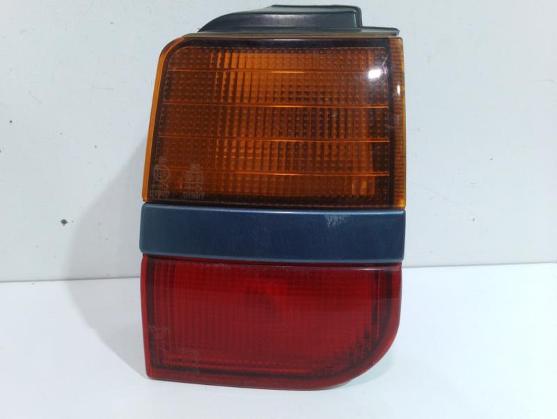 Fanale posteriore principale destro (luci) MITSUBISHI SPACE WAGON (N80/N90) 2.0 Motion Plus Gasolina - 1