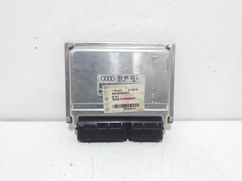 Centralina motore AUDI A4 BERLINA (8E) 2.4 Gasolina - 1
