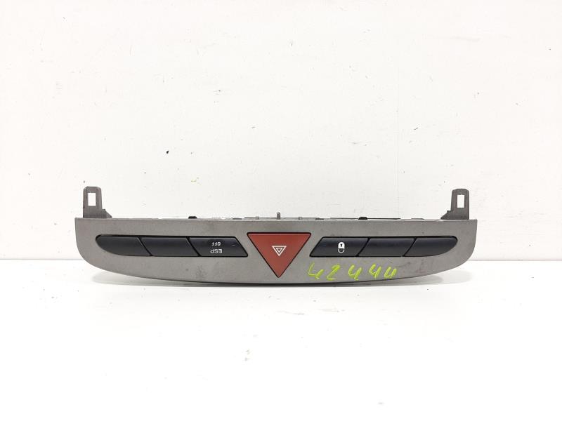 Bouton de warning PEUGEOT 308 Confort Diesel - 1