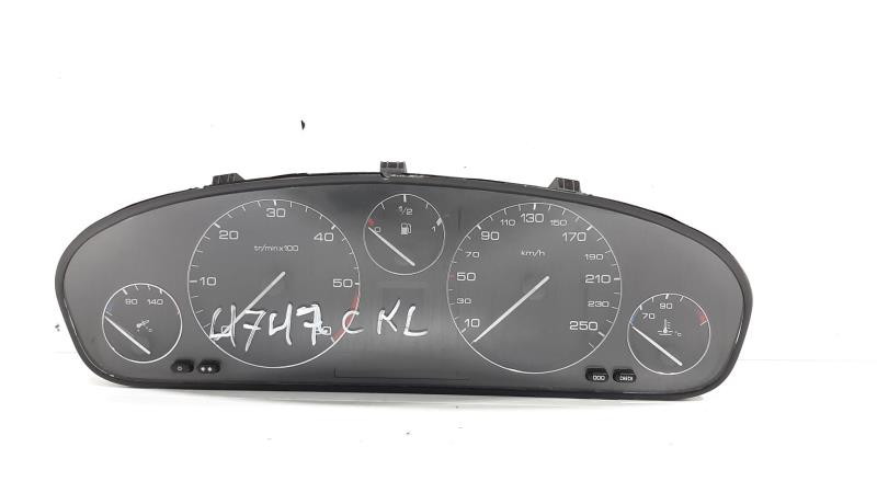 Compteur PEUGEOT 607 (S1) Pack Diesel - 1