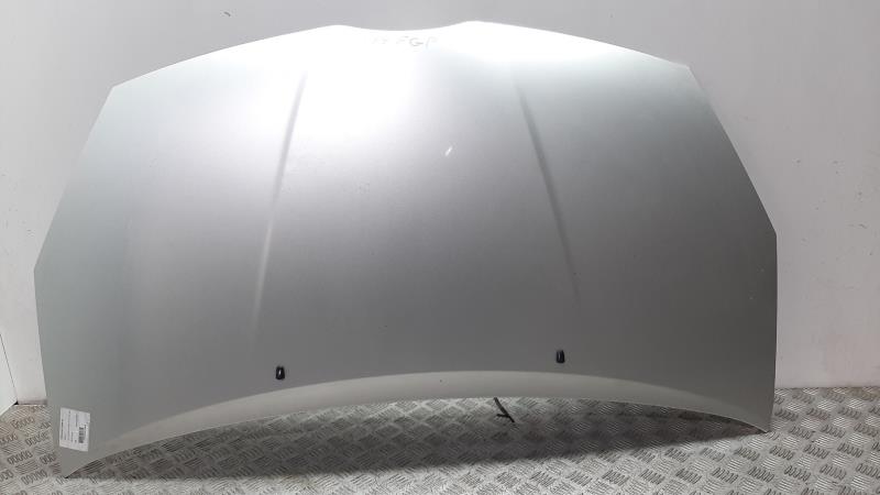 Capot TOYOTA COROLLA VERSO (R1) 2,2 D-4D Sport Diesel - 1
