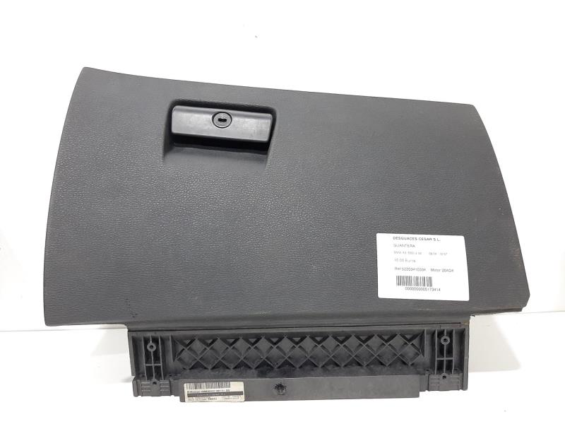 Boite a gants BMW X3 (E83) 2.0d Diesel - 1