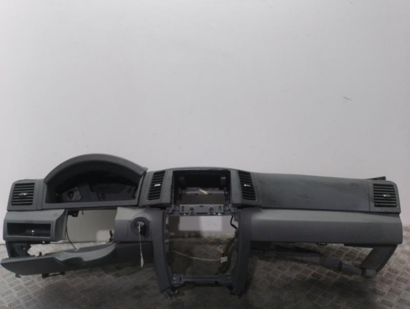 Tableau de bord JEEP GR. CHEROKEE (WH) 3.0 CRD Laredo Diesel - 1